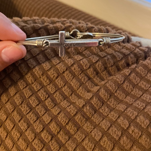 Luca + Danni Jewelry - FOREVER FAITH BANGLE BRACELET